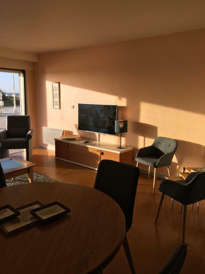 Zandduin Nieuwpoort Buitenkant foto